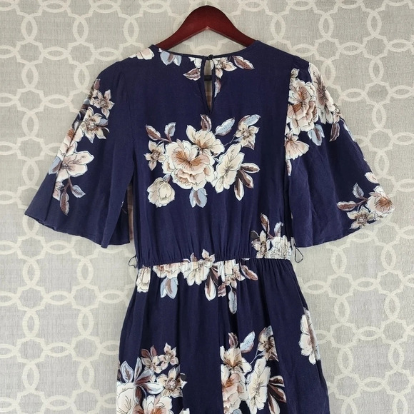 band of gypsies Floral Print Ruffle Short sleeve Jumpsuit Size S - Picture 6 of 10